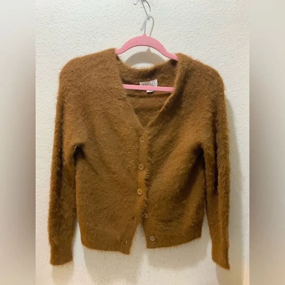 Velvet by Graham & Spencer Elle Feathered Yarn Cardigan Fern brown XS